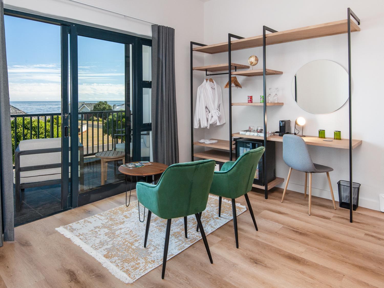 Glow Boutique Suites & Guesthouse 허머너스 객실 사진