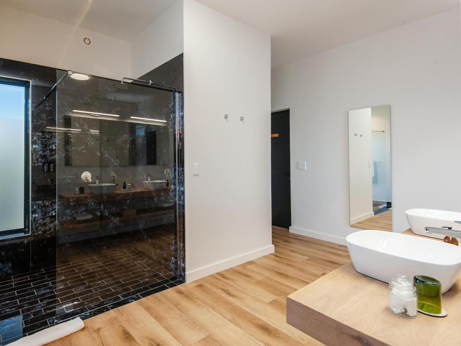 Glow Boutique Suites & Guesthouse 허머너스 객실 사진